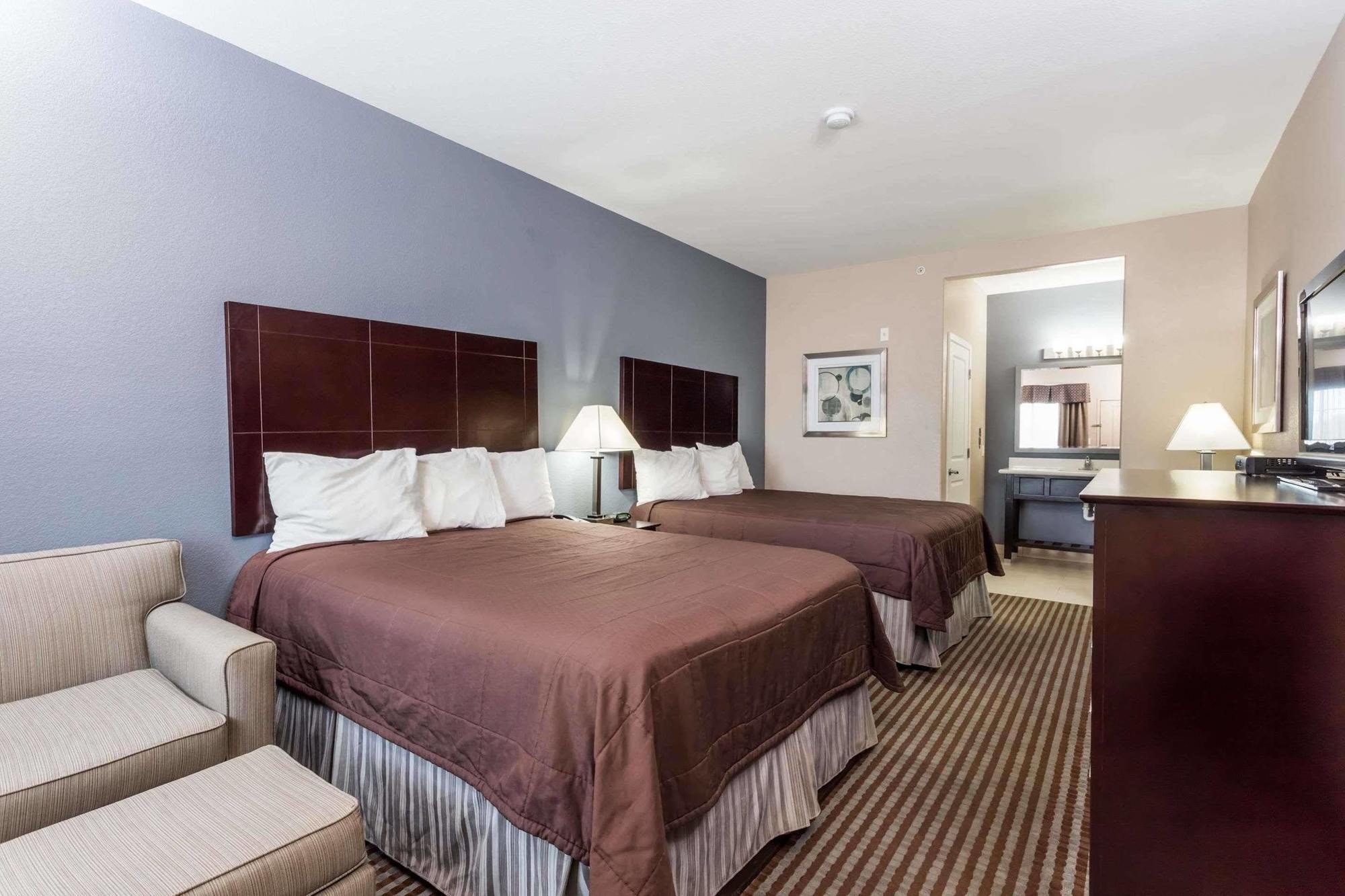 Atria Inn & Suites Three Rivers المظهر الخارجي الصورة